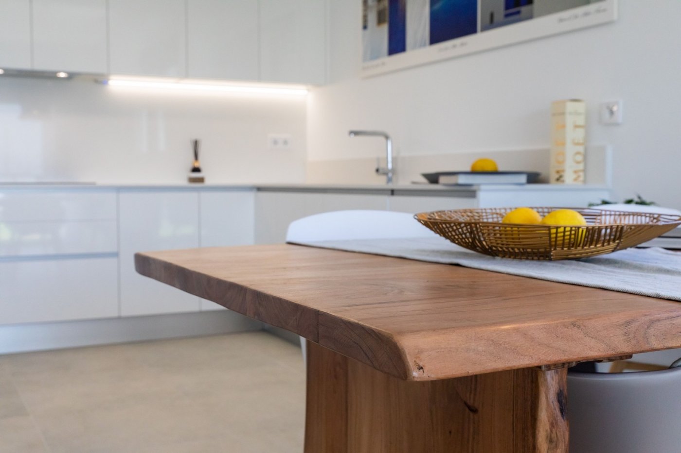 NUEVOS APARTAMENTOS EN VENTA, A 20 MINUTOS DE ALICANTE y ELCHE, COSTA BLANCA