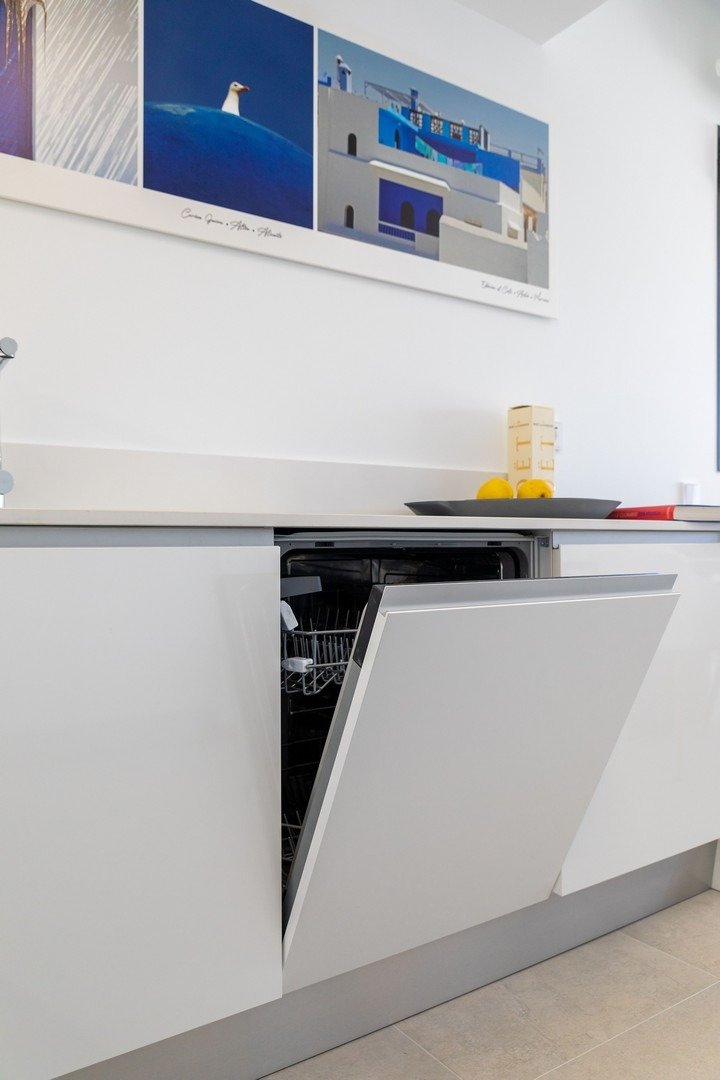 NUEVOS APARTAMENTOS EN VENTA, A 20 MINUTOS DE ALICANTE y ELCHE, COSTA BLANCA