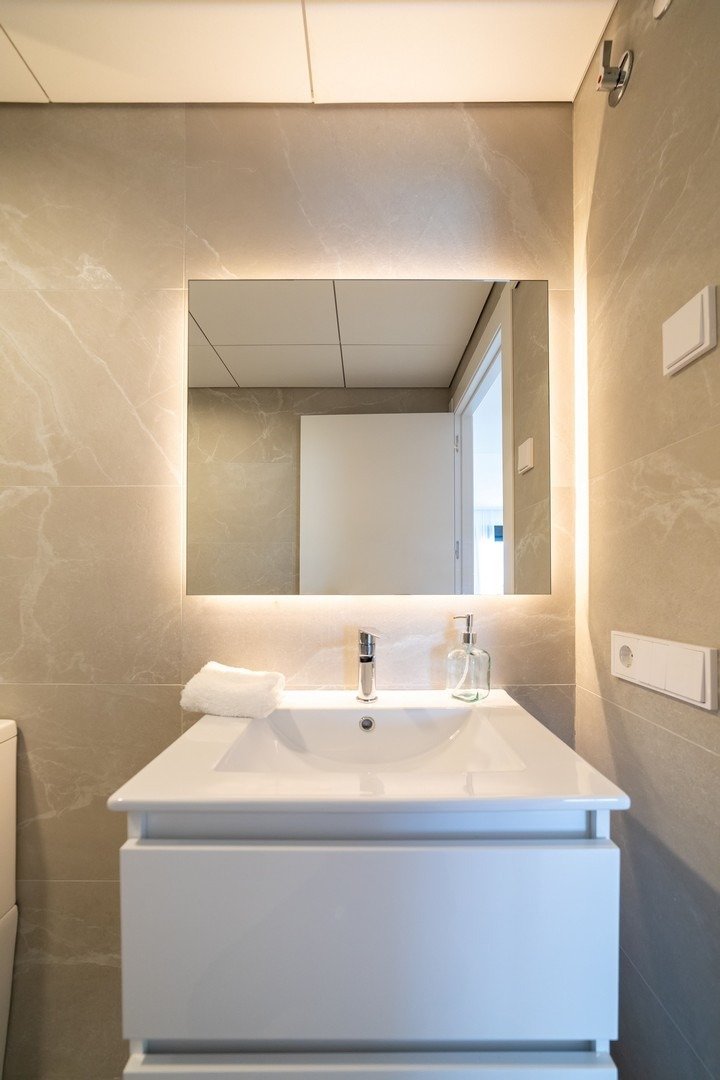 NUEVOS APARTAMENTOS EN VENTA, A 20 MINUTOS DE ALICANTE y ELCHE, COSTA BLANCA