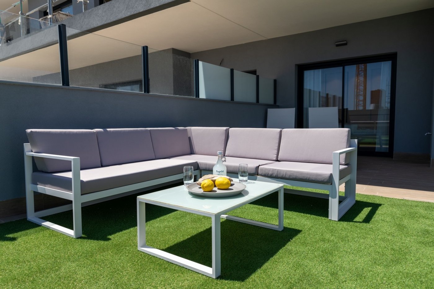 NUEVOS APARTAMENTOS EN VENTA, A 20 MINUTOS DE ALICANTE y ELCHE, COSTA BLANCA