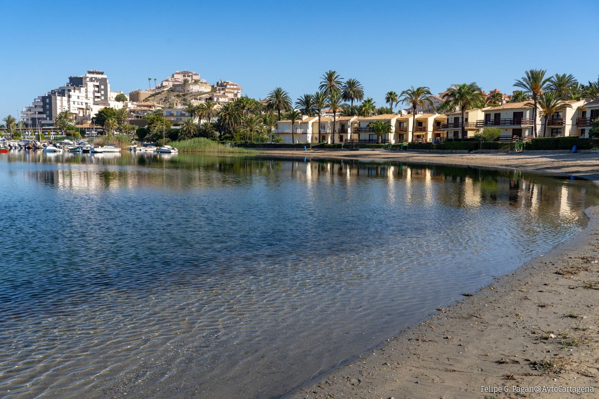 Residencial con bungalows, adosados y villas en La Manga Club