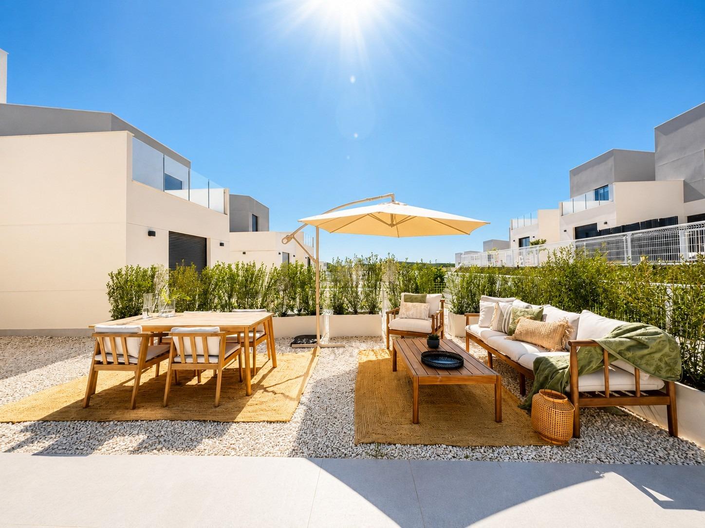 Adosados y villas adosadas de nueva construcción, listas para entrar a vivir, en Altaona Golf Resort, Murcia