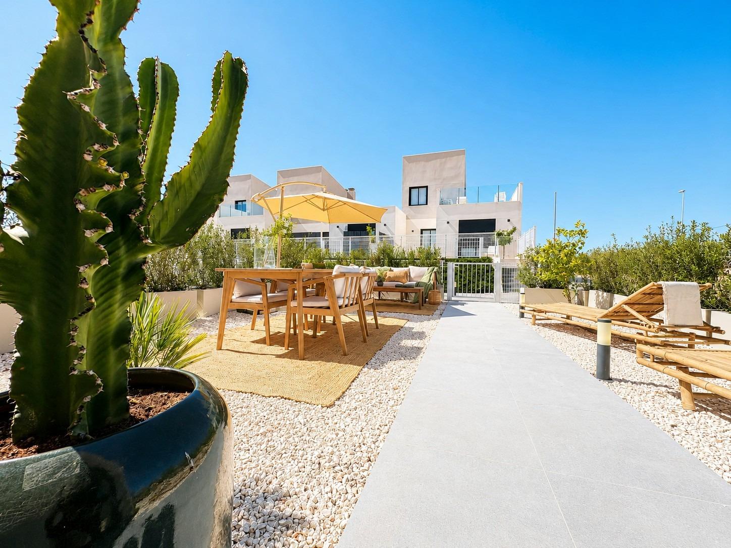 Adosados y villas adosadas de nueva construcción, listas para entrar a vivir, en Altaona Golf Resort, Murcia