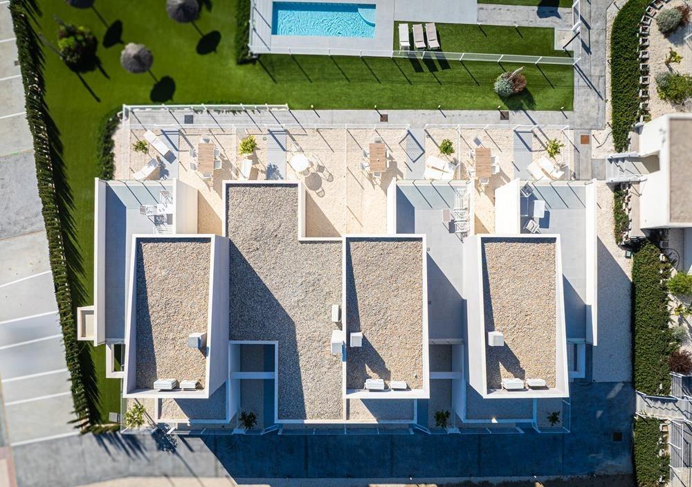 Adosados y villas adosadas de nueva construcción, listas para entrar a vivir, en Altaona Golf Resort, Murcia