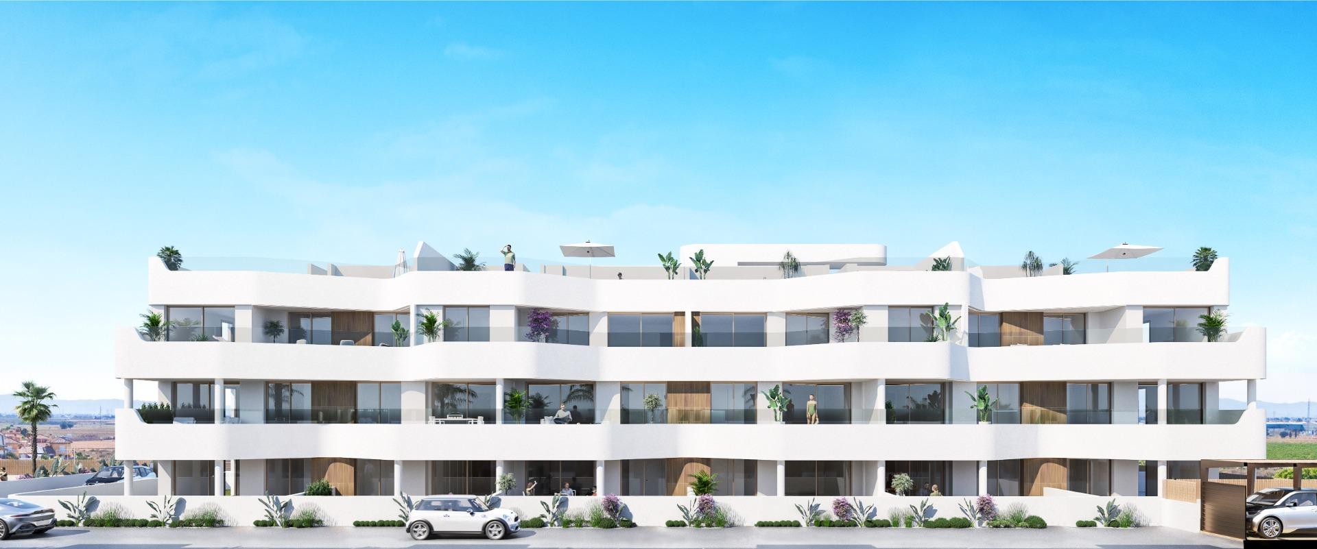 Apartamentos y villas de nueva construcción en primera línea de golf en Los Alcázares, Costa Cálida
