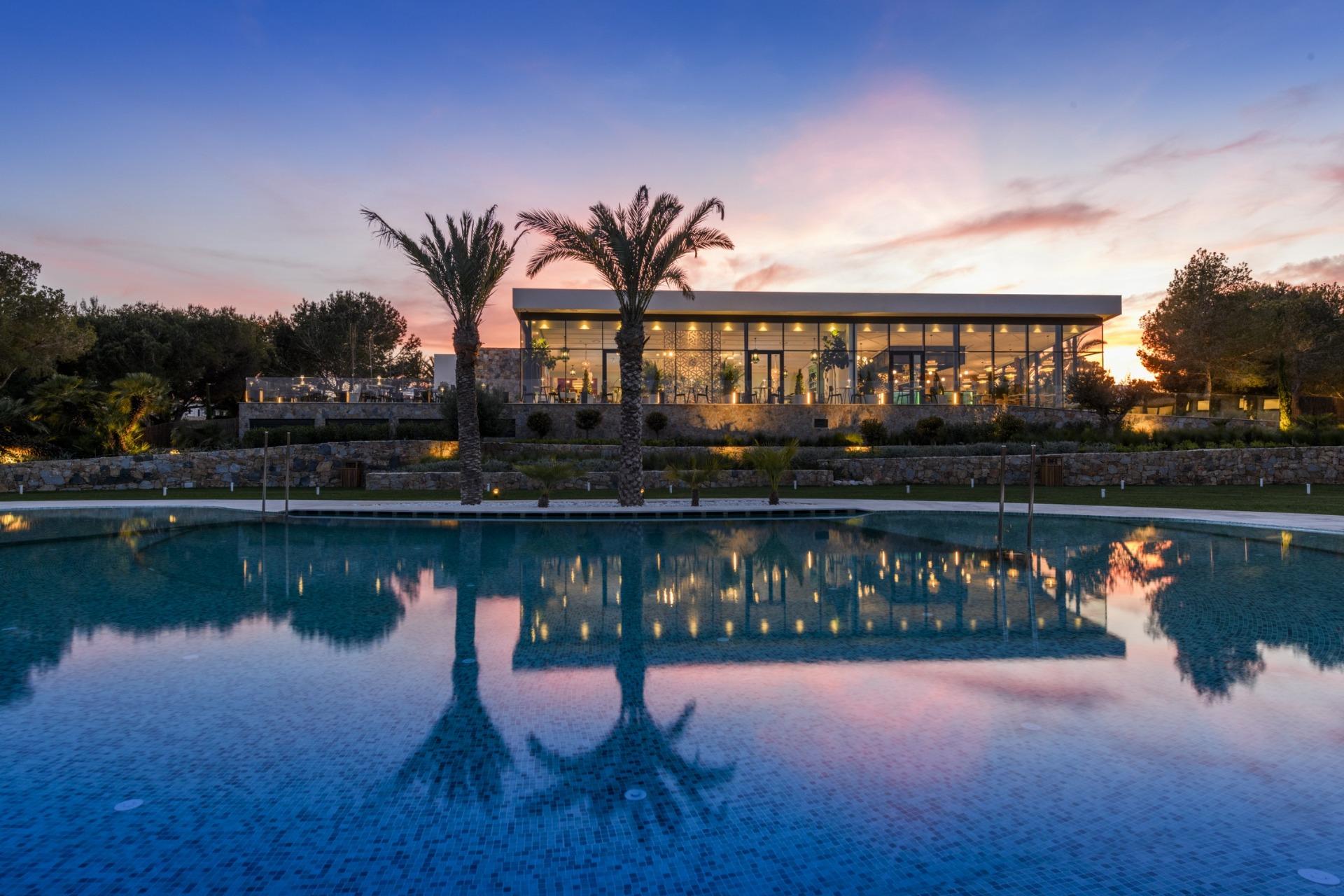 Villas de lujo de nueva construcción en Las Colinas Golf and Country Club, Orihuela Costa