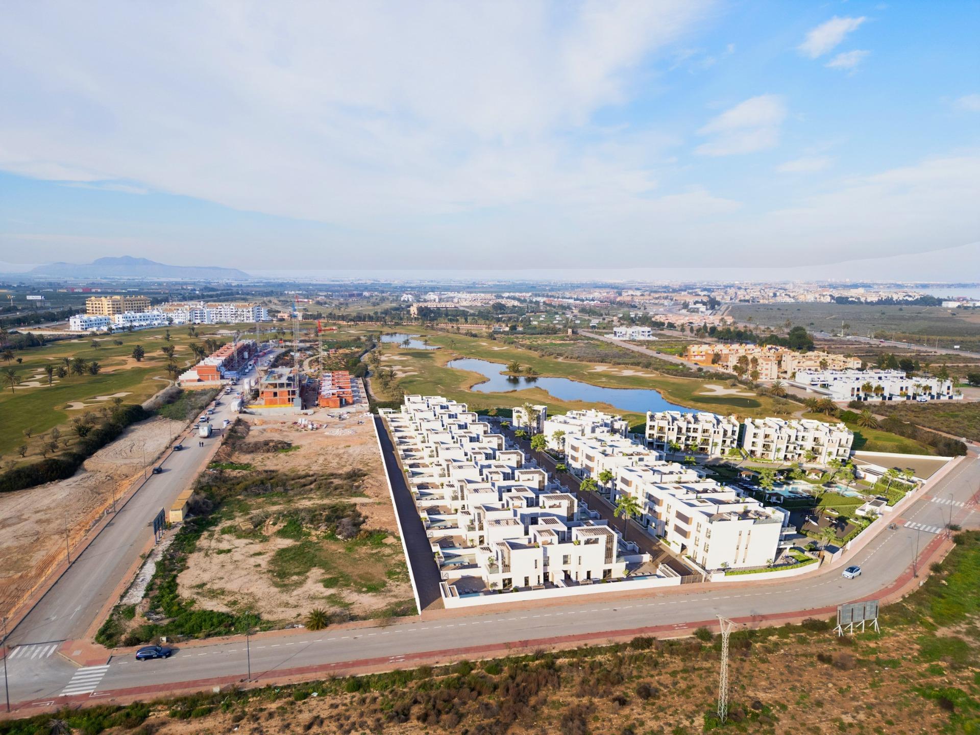 Apartamentos de nueva construcción en La Serena Golf-Los Alcázares, cerca de la playa
