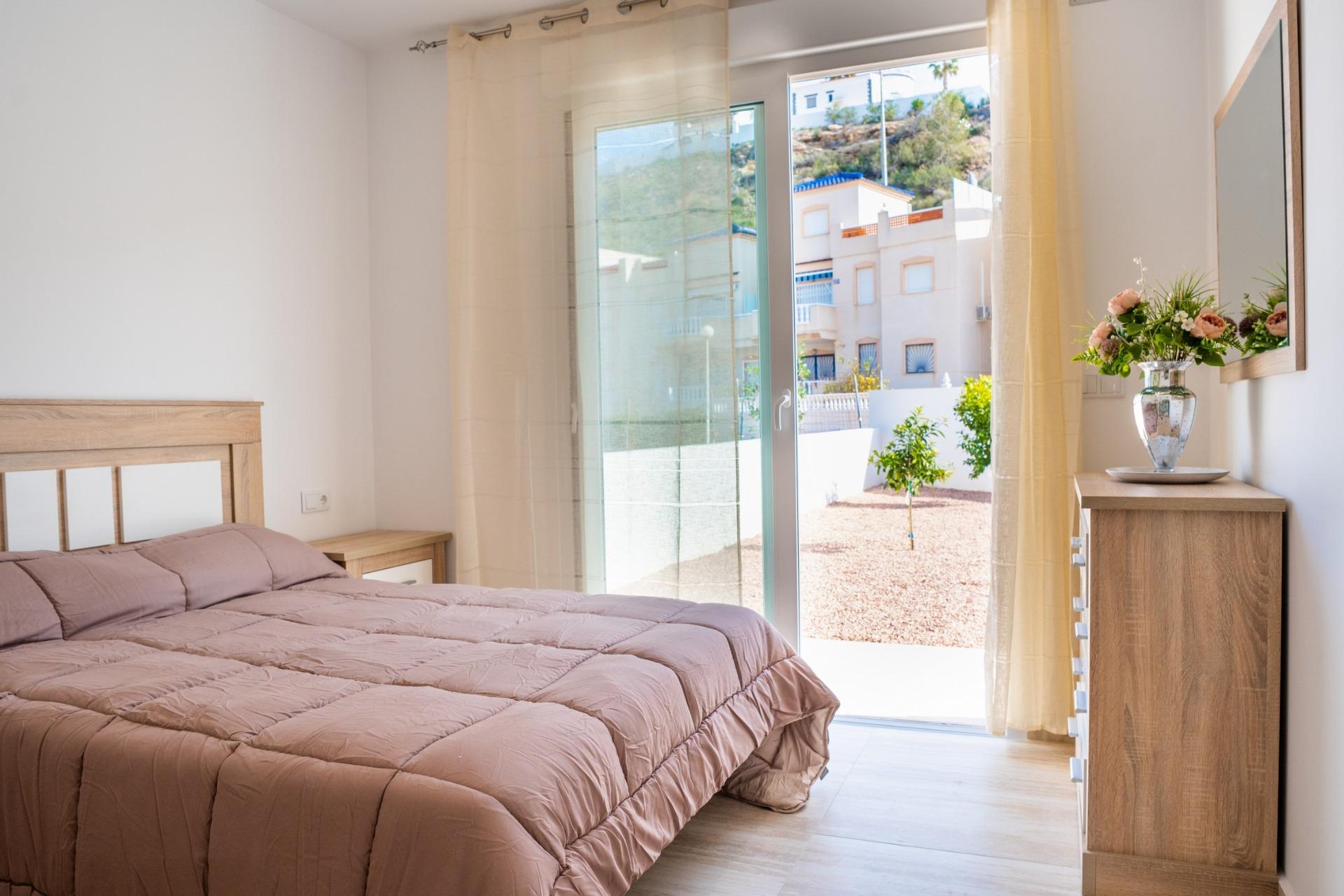 PRECIOSA GRAN VILLA CON VISTAS AL CAMPO DE GOLF “LA MARQUESA”!