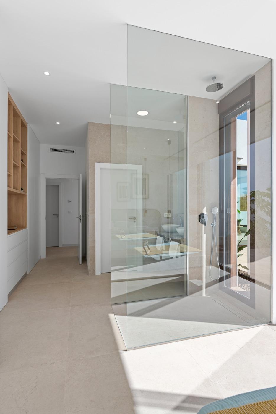 Apartamentos y villas de nueva construcción en primera línea de golf en Los Alcázares, Costa Cálida