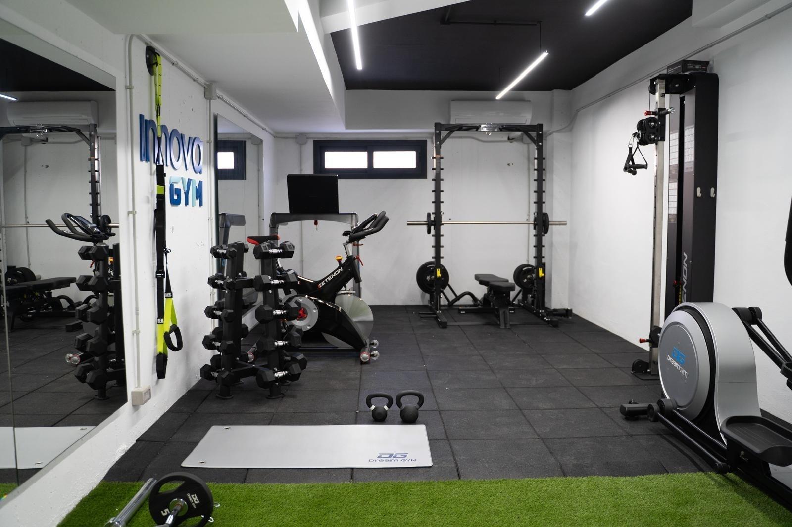 Bungalows de nueva construcción con jardín o solárium cerca de la playa en Pilar de la Horadada