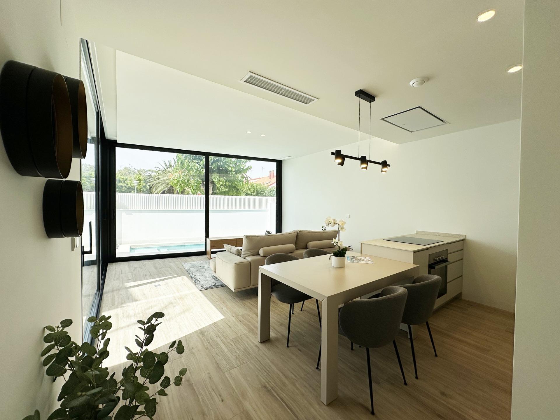 Exclusivas villas de nueva construcción a 300 m de la playa en Torre de la Horadada