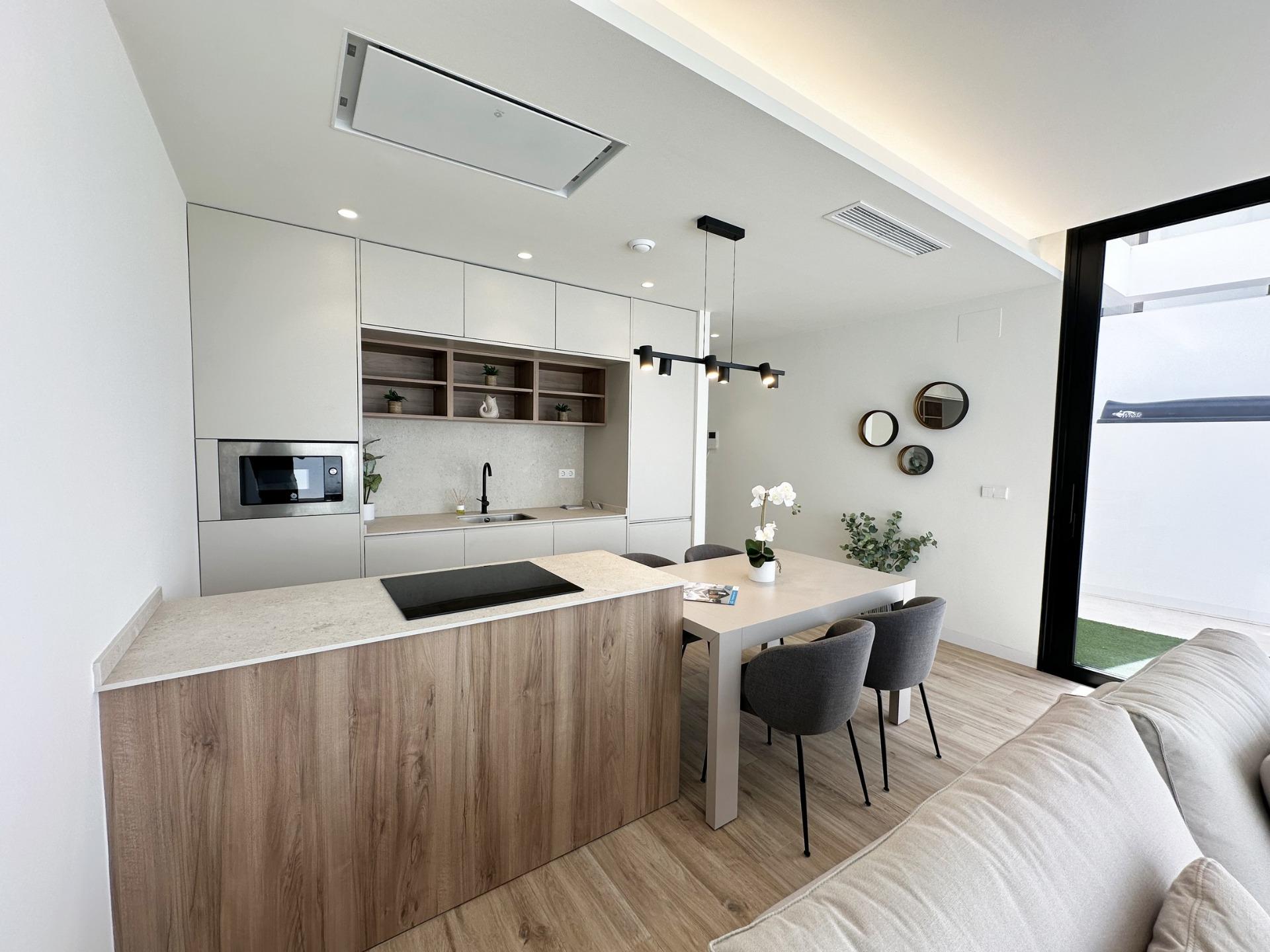 Exclusivas villas de nueva construcción a 300 m de la playa en Torre de la Horadada