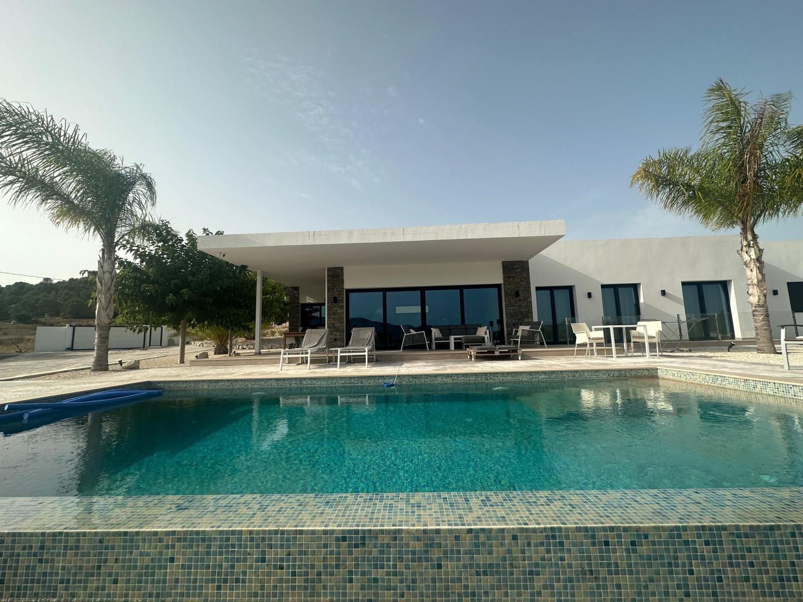 Villas de nueva construcción a medida en Pinoso (Alicante)