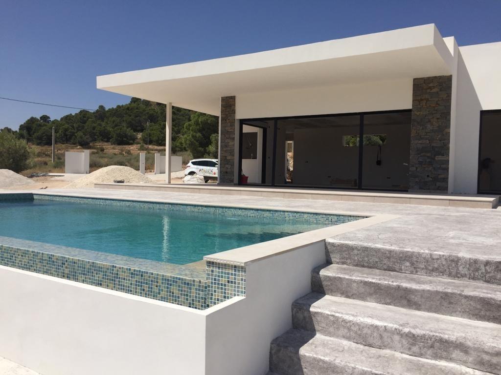 Villas de nueva construcción a medida en Pinoso (Alicante)