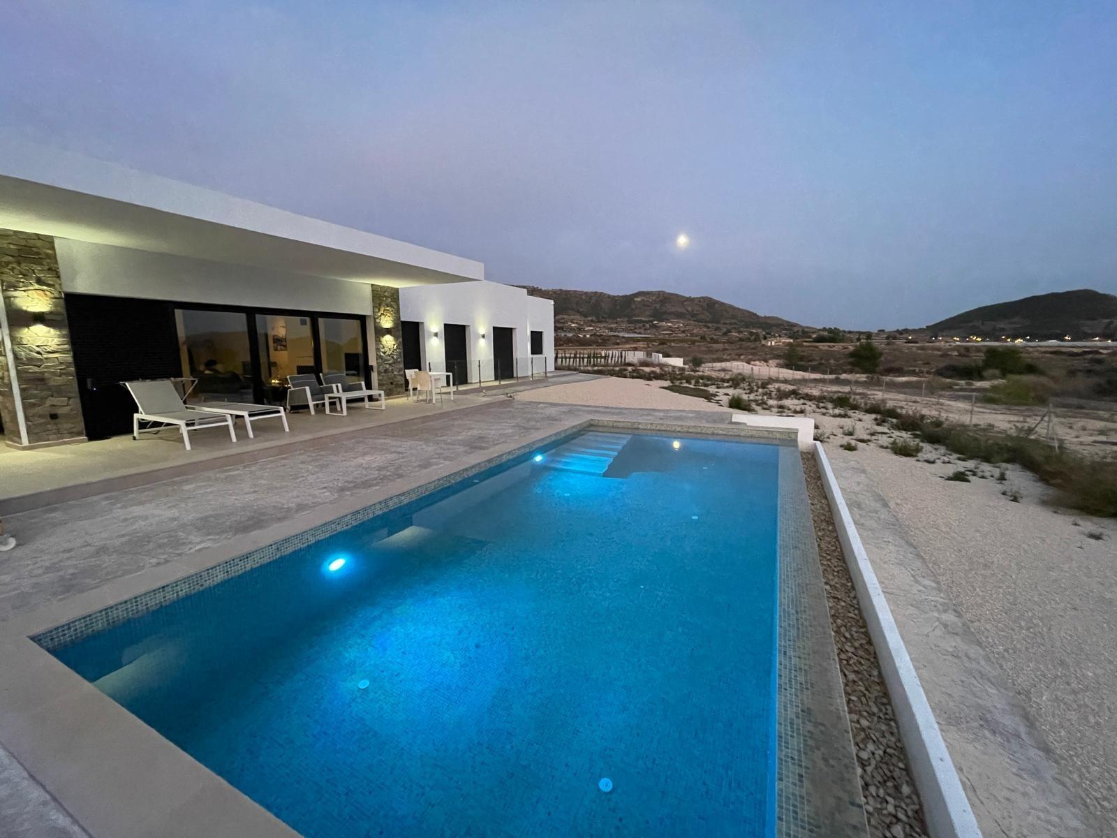 Villas de nueva construcción a medida en Pinoso (Alicante)