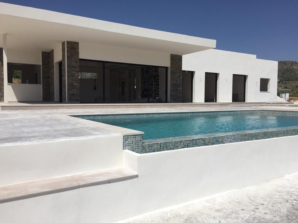 Villas de nueva construcción a medida en Pinoso (Alicante)