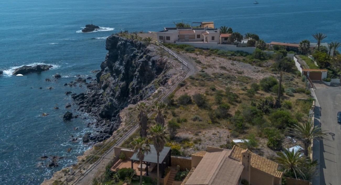 Exclusivas villas de lujo en primera línea de mar en Cala Flores, Cabo de Palos