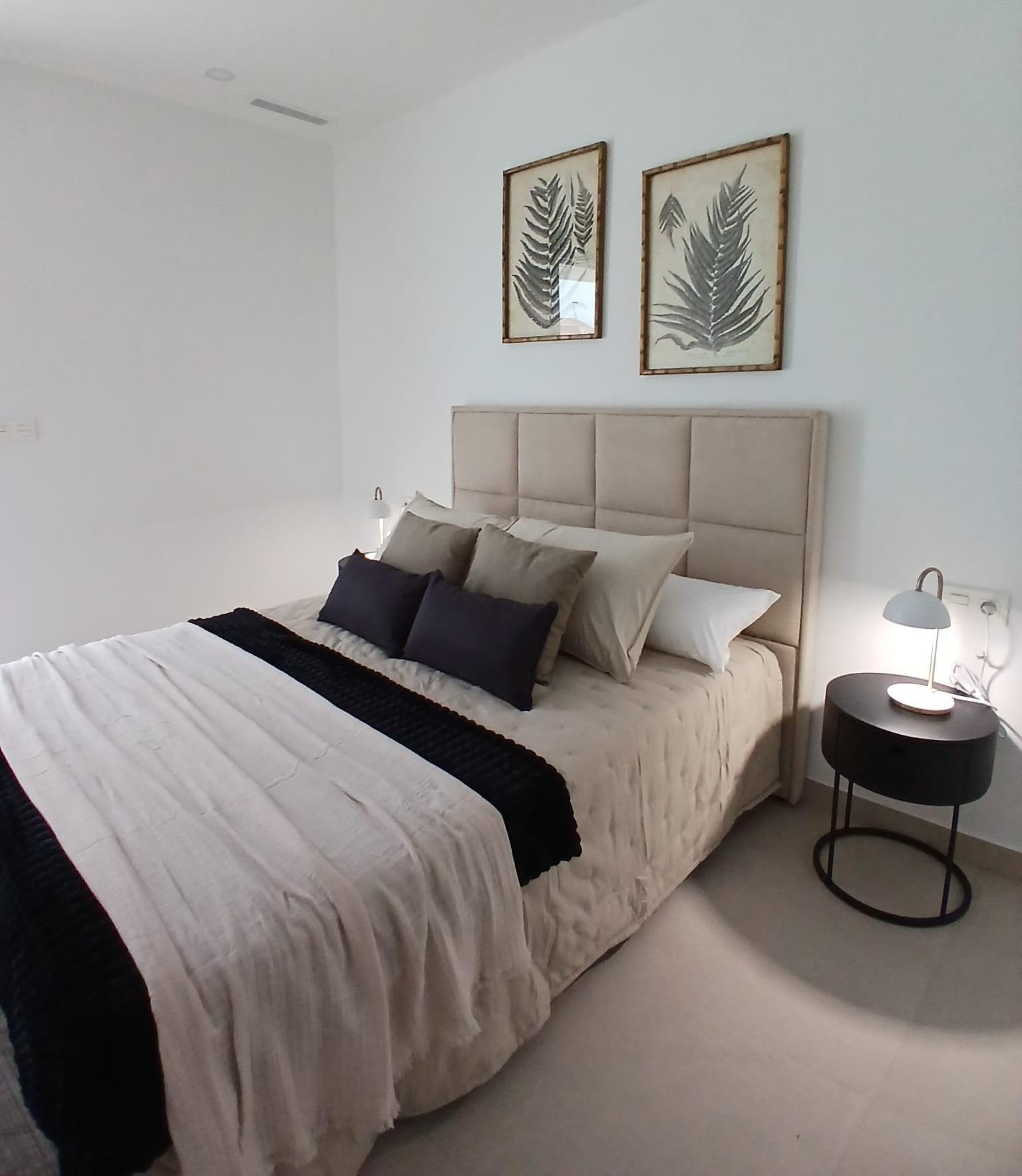 Villas adosadas de nueva construcción en Bigastro, Alicante