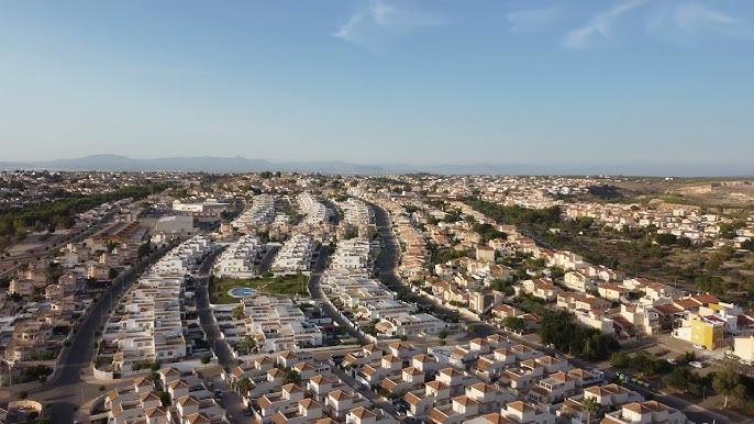 VILLAS DE OBRA NUEVA EN SAN FULGENCIO
