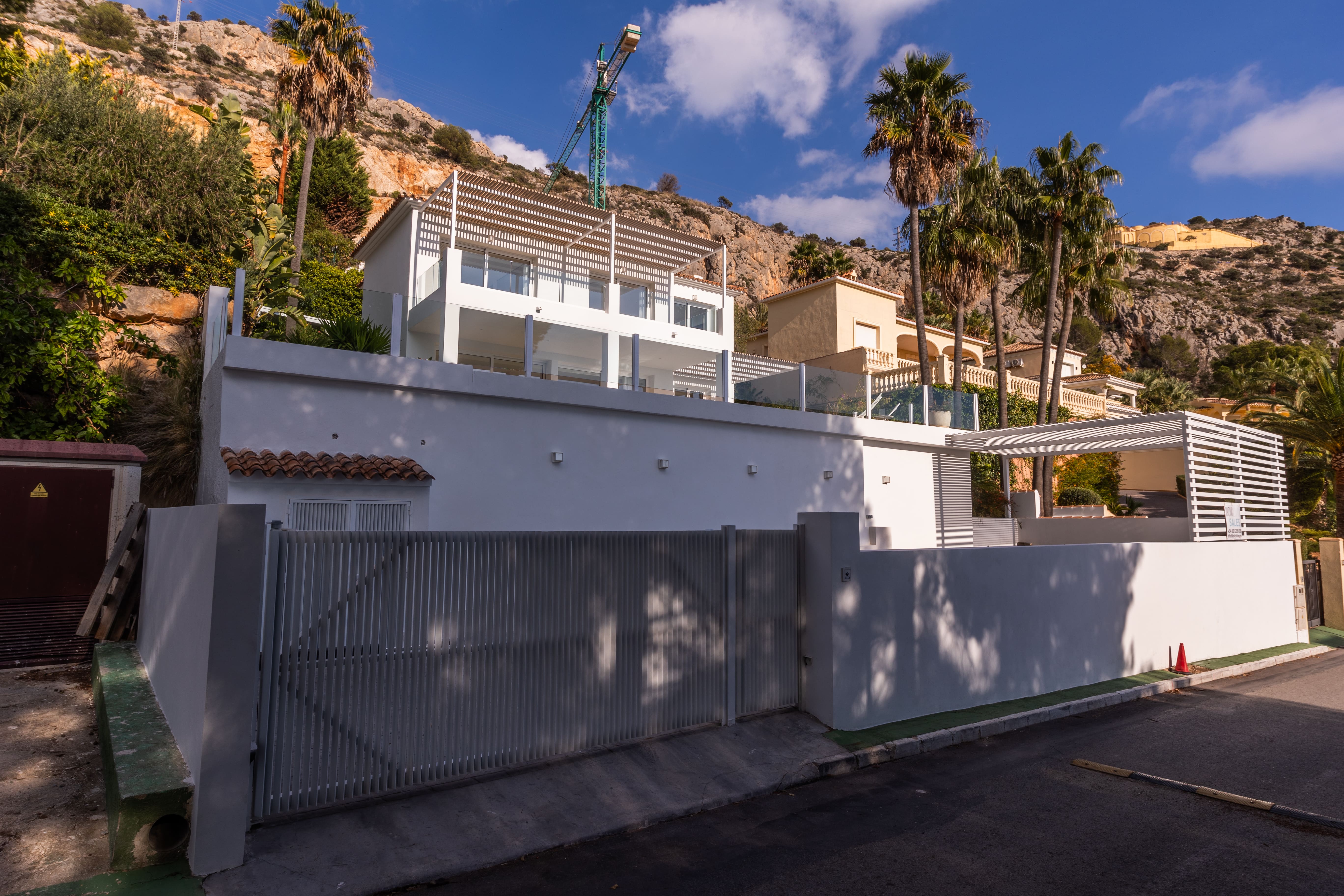 Villa moderna con vistas al mar