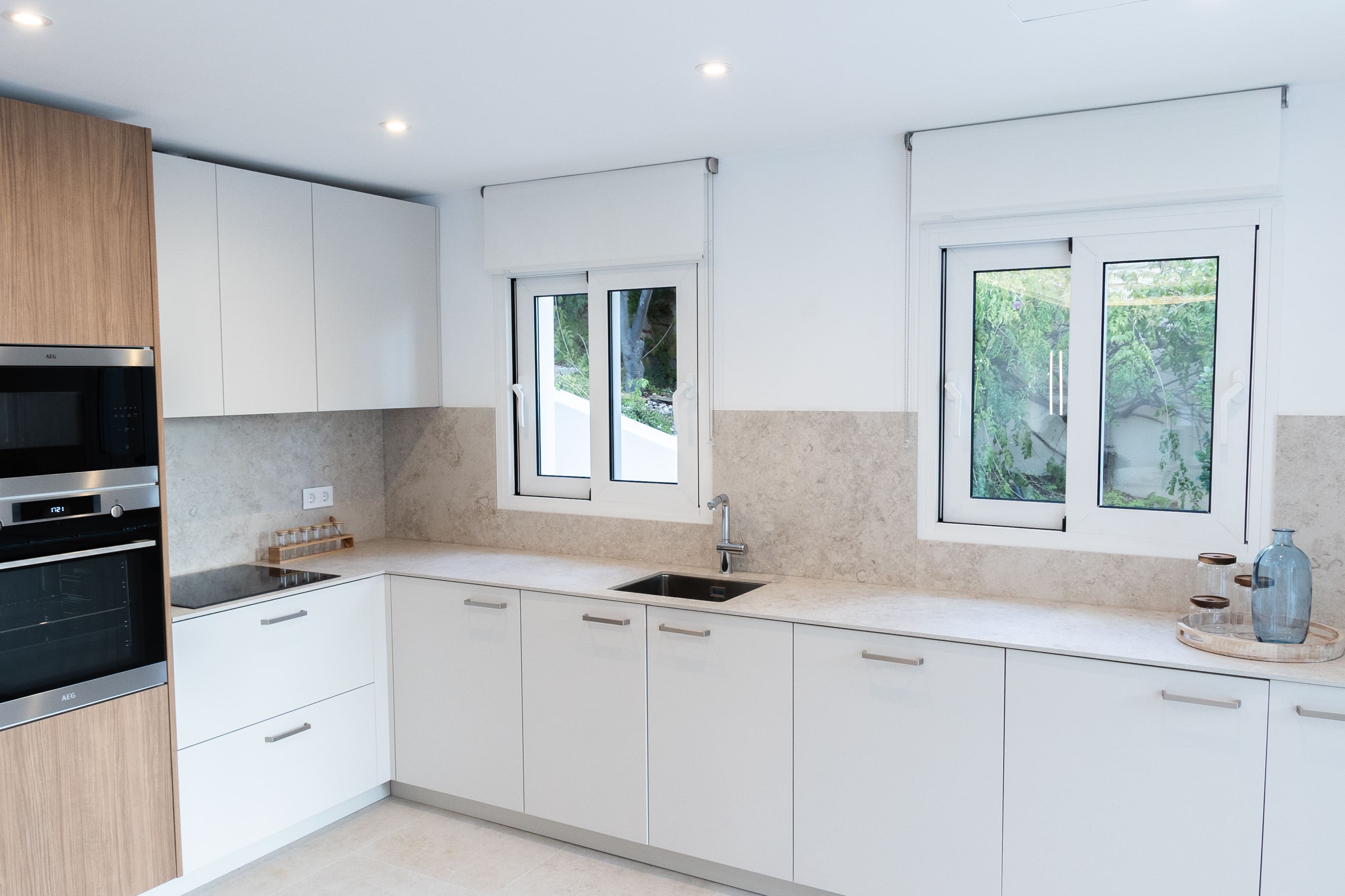 Villa moderna con vistas al mar